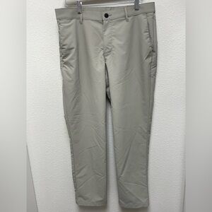 Banana Republic Men’s 32 x 30 Chinos London Fog Tan Straight Leg Pants